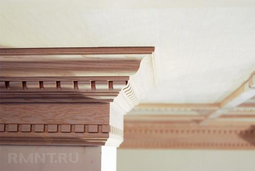 Как клеить потолочные плинтусы из пенопласта и как резать углы. Как правильно клеить? 11 Как клеить потолочные плинтусы из пенопласта и как резать углы. Как правильно клеить? 11