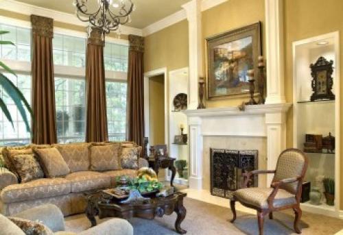 Как крепить багет к потолку. Как багеты клеить на обои