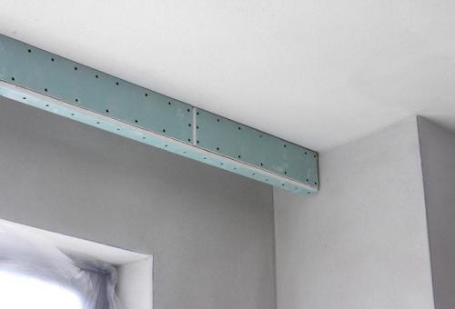 Установка гардины на натяжной потолок. Как крепить гардины к натяжным потолкам