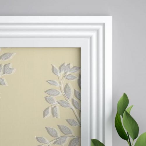 Как клеить молдинги на стену под покраску. Как клеить обои различных фактур в рамки из молдинга?