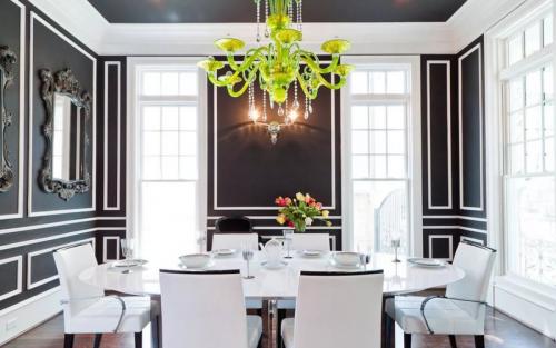 Использование молдингов на стенах и потолке в дизайне.. Молдинги на стенах