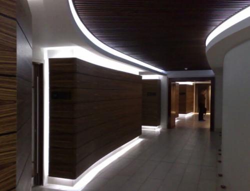 Потолочный плинтус с подсветкой. Что представляют собой плинтусы 05