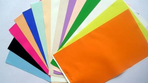 Из какого материала натяжной потолок. Натяжные потолки из ПВХ