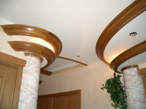 Гибкий плинтус для натяжного потолка, как крепить. Достоинства материала