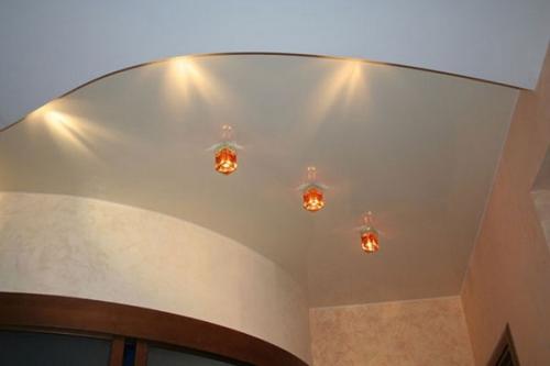 Крепление натяжного потолка