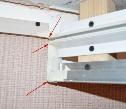 Как соединить два натяжных потолка между собой. Способы 11