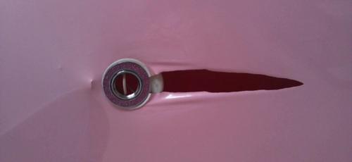 Как заделать дырку от люстры в натяжном потолке. Как заделать дырку в натяжном потолке