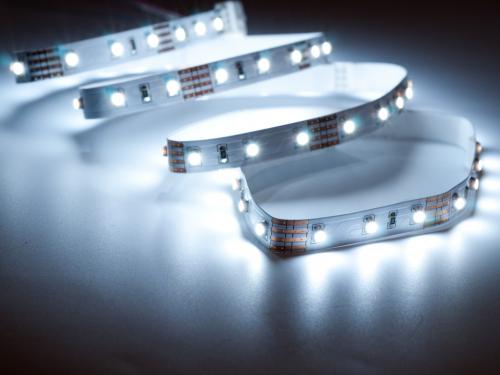 Контурная подсветка потолка. Зачем нужна подсветка