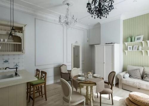 Молдинги на стене в интерьере. Молдинги на стенах: тонкости декора