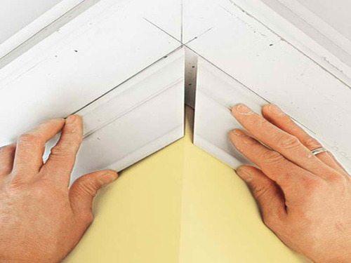 На что клеить багет на стену. Правила нарезки и стыковки