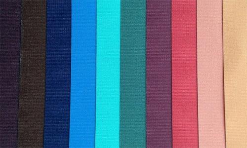 Как выбирать материал натяжных потолков для разных комнат. Ситуации, когда натяжной потолок станет лучшим решением 01