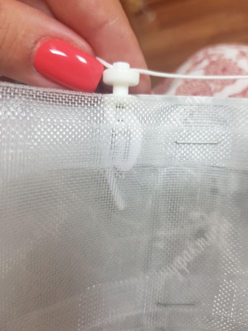 Как повесить шторы на потолочный карниз или на.. Что учесть при навеске? 06 Как повесить шторы на потолочный карниз или на.. Что учесть при навеске? 06