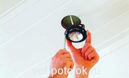 Как прикрепить багет натяжного потолка к гипсокартону. Установка гипсокартонного короба на существующий потолок