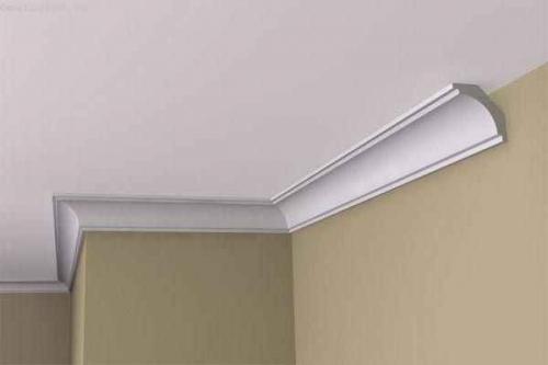 Как приклеить потолочный плинтус к нише натяжного потолка. Способы стыковки и клейки потолочного плинтуса для натяжных потолков