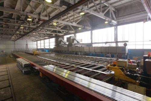 Багет пвх для натяжных потолков. Багет для натяжных потолков: изделия из алюминия и ПВХ, общие свойства и различия в использовании