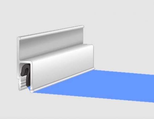 Какой стороной крепить багет для натяжных потолков. Потолочный багет для гарпунного крепления натяжного потолка 15