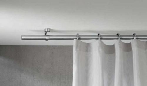 Особенности карнизов с потолочным креплением. Конструкции