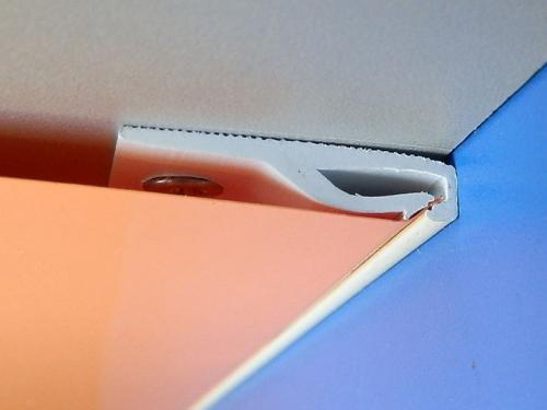 Что такое багет в натяжных потолках и зачем он нужен. Способ крепления к поверхности