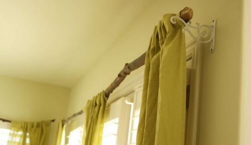 Кронштейн для крепления карниза к стене. Кронштейн для карниза – конструкции, виды, способы крепления