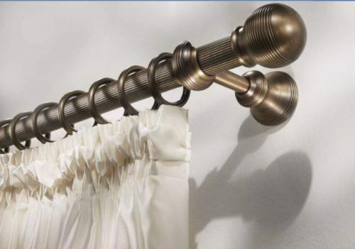 Кронштейн для карниза: виды, комплектующие, методы крепления и советы по выбору дизайна (85 фото)