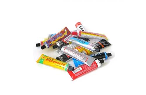 Как вкрутить в натяжной потолок саморез. Как закрутить саморез в натяжной потолок 05 Как вкрутить в натяжной потолок саморез. Как закрутить саморез в натяжной потолок 05