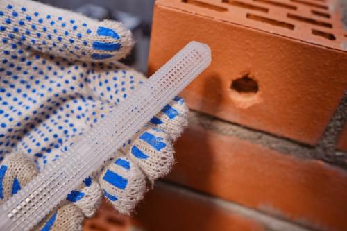 Герметик для дюбелей. Как закрепить дюбель в стене, из которой сыплется штукатурка