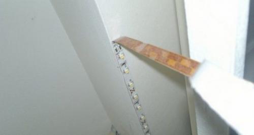 Подсветка штор в натяжном потолке. Как сделать подсветку штор натяжной потолок