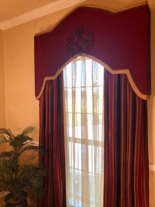 Как декорировать потолочный карниз. Декор карниза — 105 фото интересных и красивых идей украшения интерьера дизайна