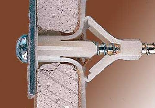 Дюбель бабочка для гипсокартона. Вариант 1 – дюбель бабочка 8х28