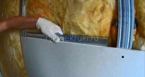 Как часто прикручивать гипсокартон. Уро.  Как крепить гипсокартон к стене (металлическому каркасу)