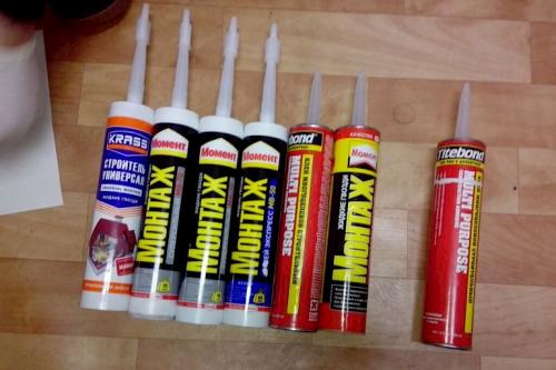 Как клеить потолочные багеты. Все о монтаже и ремонте потолков своими руками 09 Как клеить потолочные багеты. Все о монтаже и ремонте потолков своими руками 09