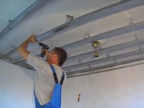 Правила создания каркаса для перегородок и потолков. Перегородка из гипсокартона своими руками за 12 шагов 13 Правила создания каркаса для перегородок и потолков. Перегородка из гипсокартона своими руками за 12 шагов 13