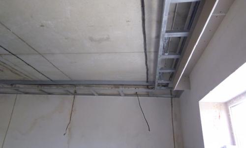 Как установить карниз на потолок из гипсокартона. Ниша под карниз