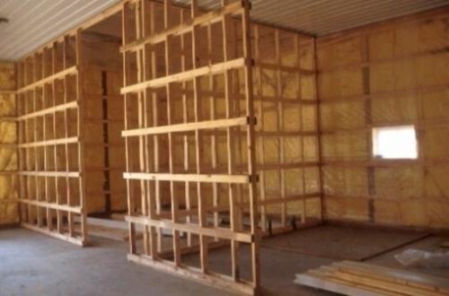 Какими саморезами крепить гипсокартон к дереву. Чем крутить гипсокартон — выбор саморезов под обрешетку