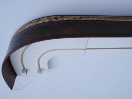 Декоративная накладка на пластиковый потолочный карниз. Виды