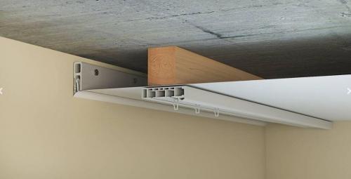 Можно ли установить потолочный карниз, если потолок уже натянут. Как делают карнизы при натяжных потолках?